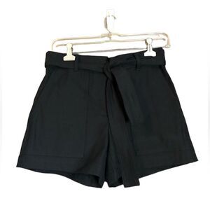 NWT! Ann Taylor marina tie short. Size 0.‎